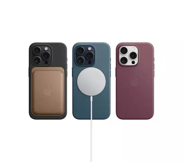 Apple iPhone 15 Pro 128GB Black Titanium Unlocked Pristine