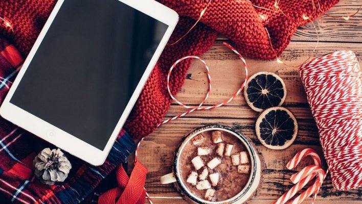 Top Christmas Tech Deals 2025 – Save Big on iPhones, iPads, MacBooks & More