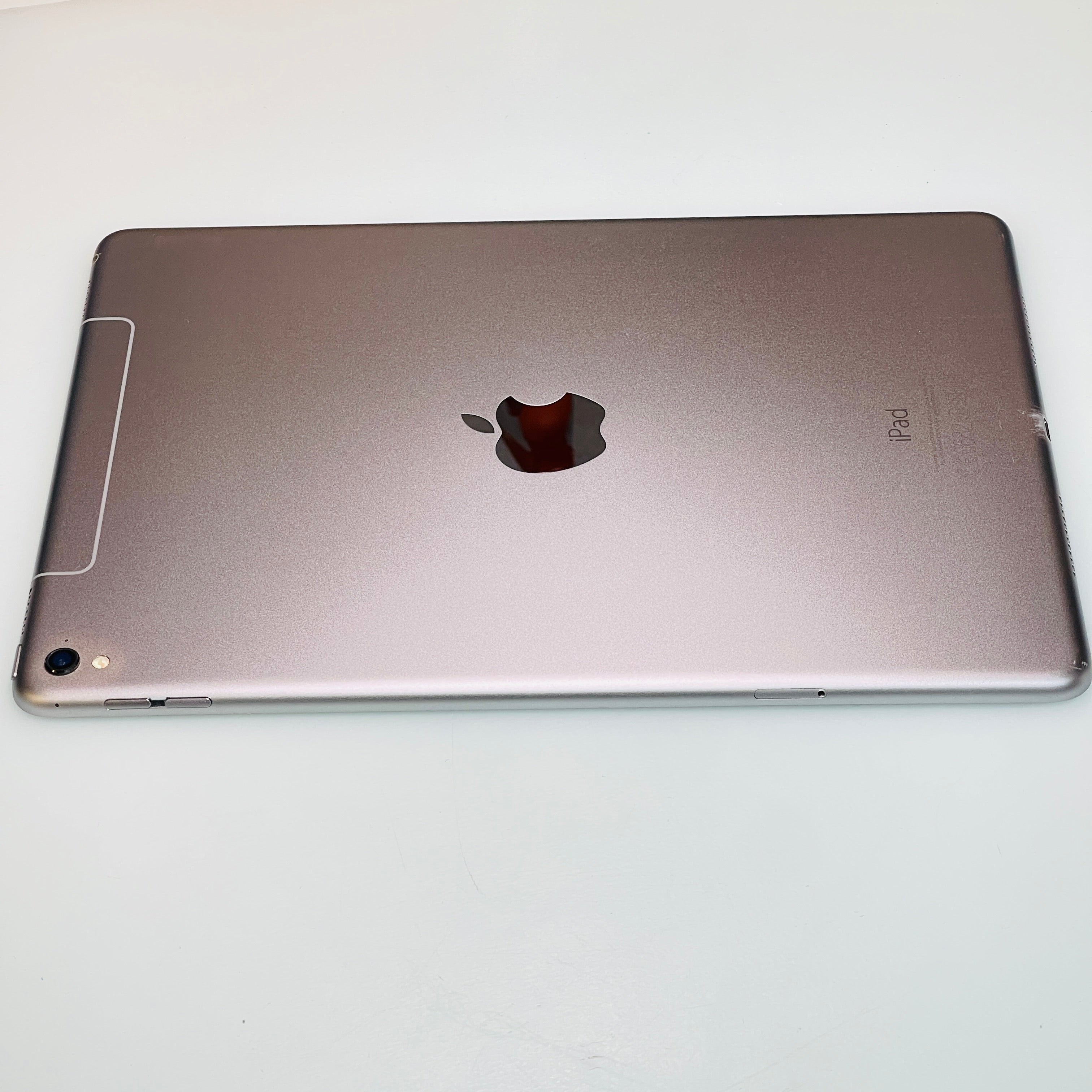 Apple iPad Pro 9.7