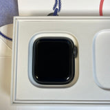 Apple Watch SE GPS Alum 40mm Space Grey Pristine Condition REF#47992